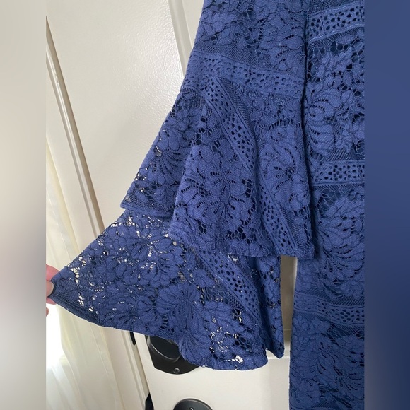 Eliza J Size 2 Navy Blue Lace Sheath Dress Fully Lined Bell Sleeves GUC … - Picture 3 of 15